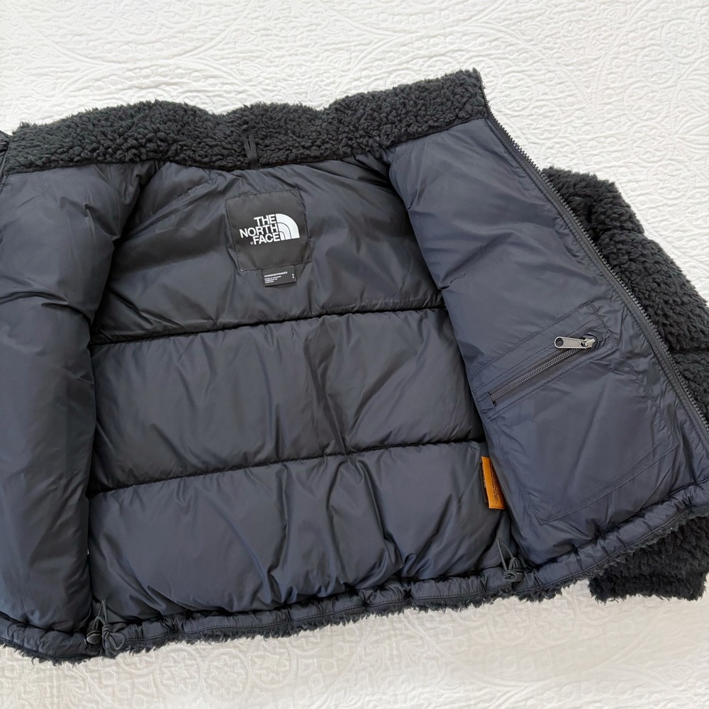 The North Face Women's High Pile Plush Cropped Down Nuptse Jacket, Black - Picture 7 of 11